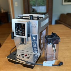 DeLonghi Magnifica S Espresso Machine
