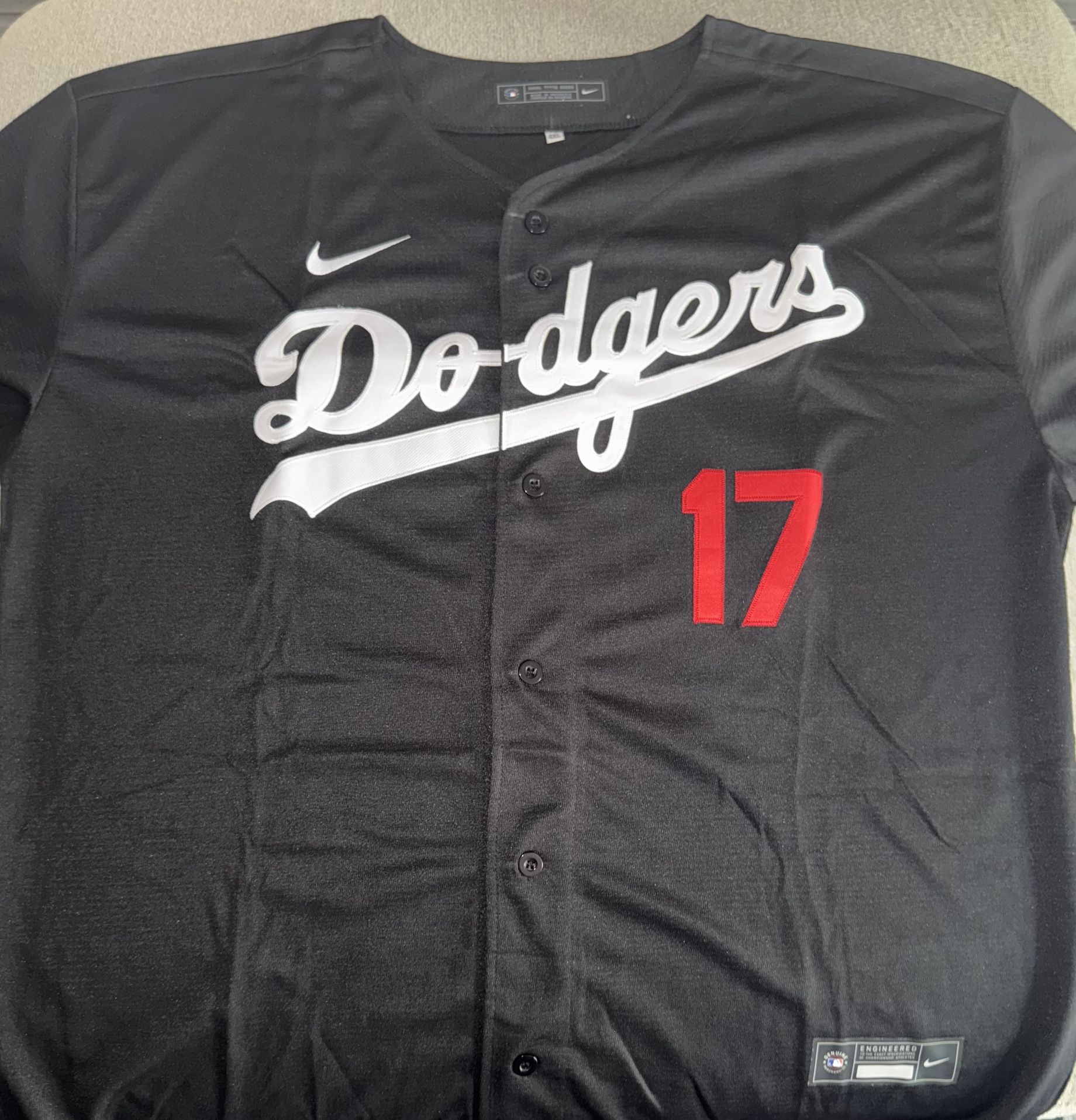 4XL + 5XL - DODGERS #17 OHTANI JERSEY