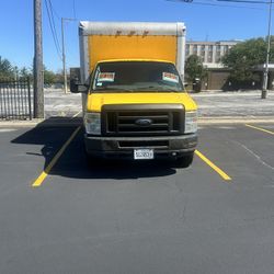 2011 Ford E350 Heavy duty Miles 200