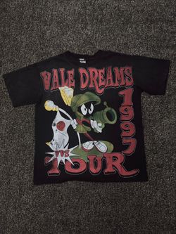 Valley shirt size small