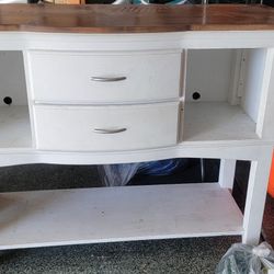 TV Stand/Console TABLE