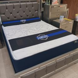 *Spooky Sale Event*---Jasmine Stylish Queen/King Bed And Dresser/Mirror Sets---Starting At $599---Delivery And Financing 💪