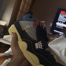 Union 4s 