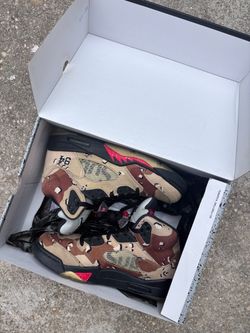 Nike x Supreme Air Jordan 5 Retro Desert Camo