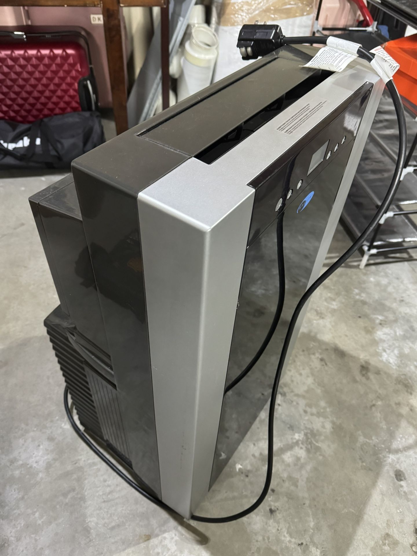 Whynter Portable Air Conditioner 14,000 BTU with Dual Hose Dehumidifier & Cooling Fan for 500 Sq Ft Rooms,