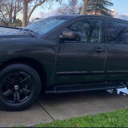 2005 Nissan Armada