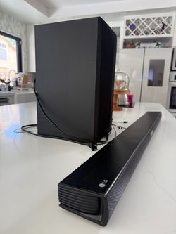 LG Soundbar with Subwoofer