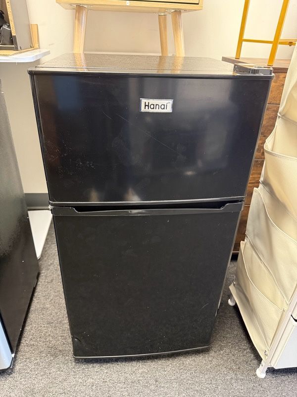 3.5 Cu.Ft Dual Door Mini Fridge With Freezer(Sw673)