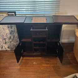 Small Bar & Wine Rack that Expands