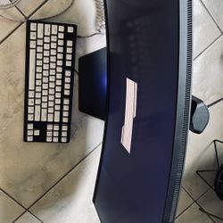 Gaming Monitor 32" 165hz 