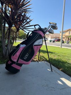 Golf girl bag and clubs