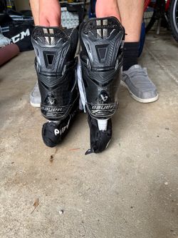 Hockey skates size 7