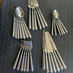 Ricci Argentieri Spiral Flatware