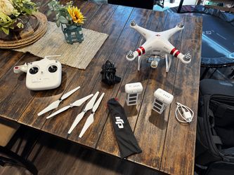 DJI Phantom 3 Standard (with backpack)