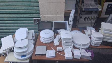 Bundle of Unifi - Cisco- TP-Link -EERO - Netgear stuff