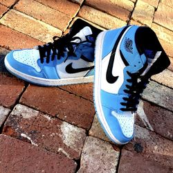 Authentic University Blue Jordan Retro 1’s Size 11 Men
