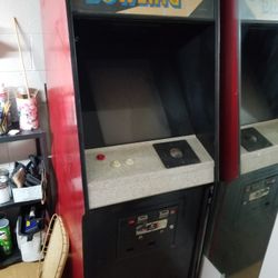 Campcom  Bowling arcade machine Game
