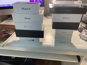 Apple iPhone Boxes 