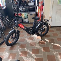 Victrip Janus ES Dual Battery E-Bike 45 Mile (throttle Only) To 65 Mile (Pedal assist) Range (comes With 2 Chargers For Each Battery)