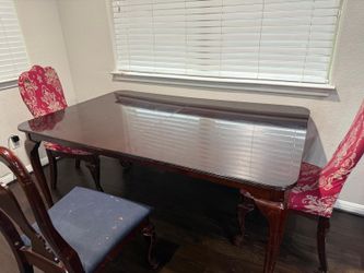 Dinning table with 3 chairs