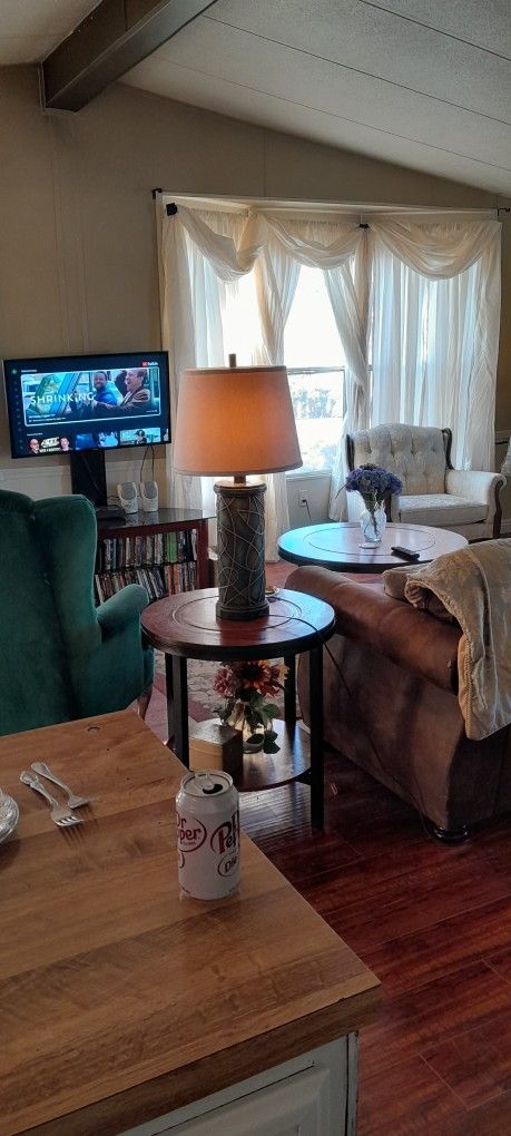 Coffee Table And 2cside Tables