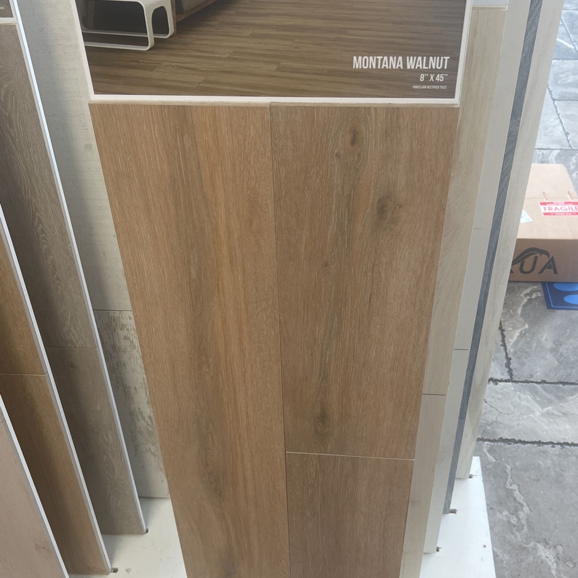 Porcelain Wood Looking