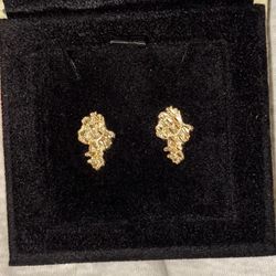 10kt Nugget Earrings