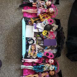 Monster High And Ever After High