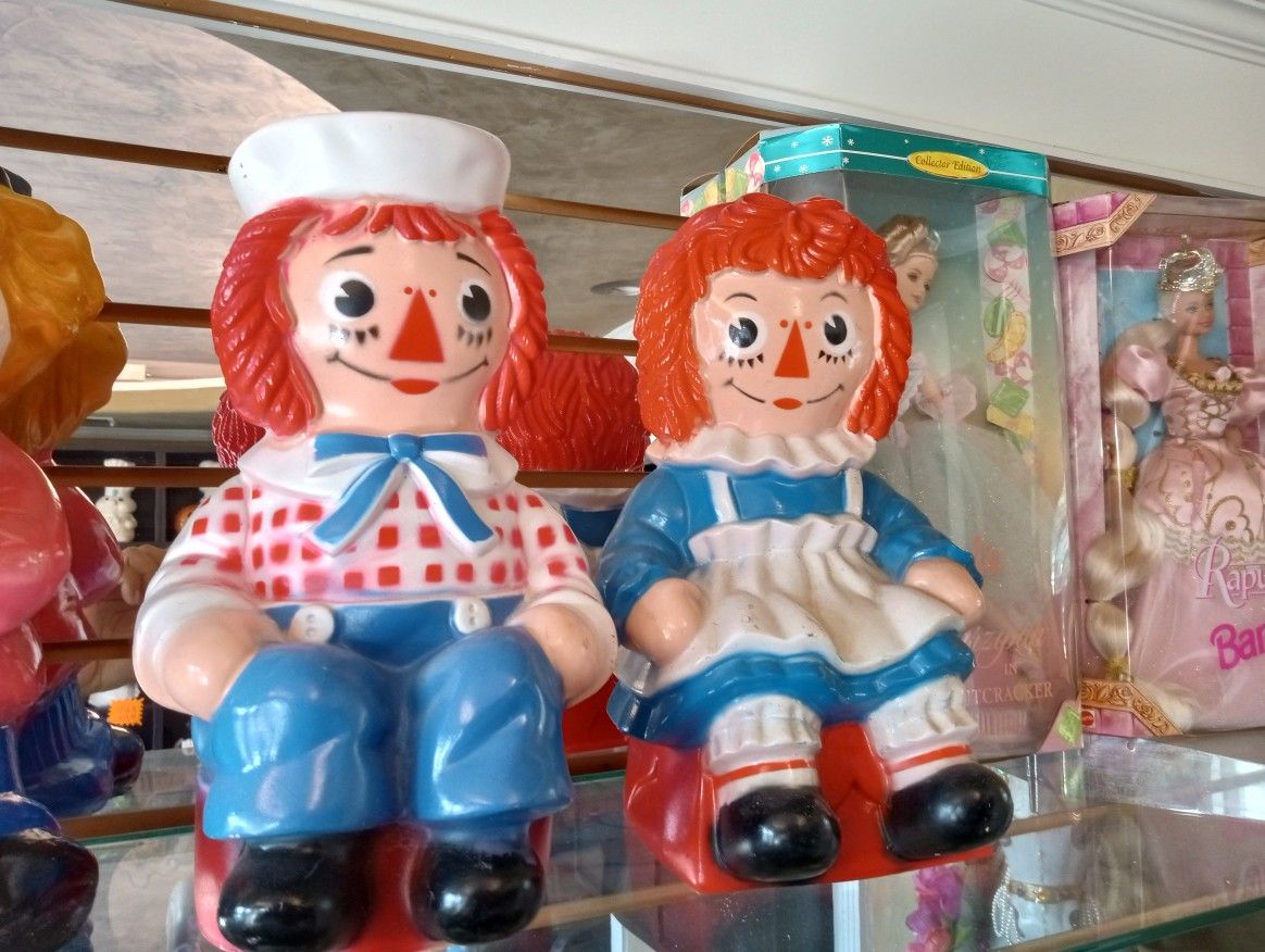 1972 "Raggedy Ann & Andy" PIGGY BANKS $40