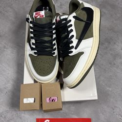 Jordan 1 Low Travis Scott Medium Olive size 8.5 men