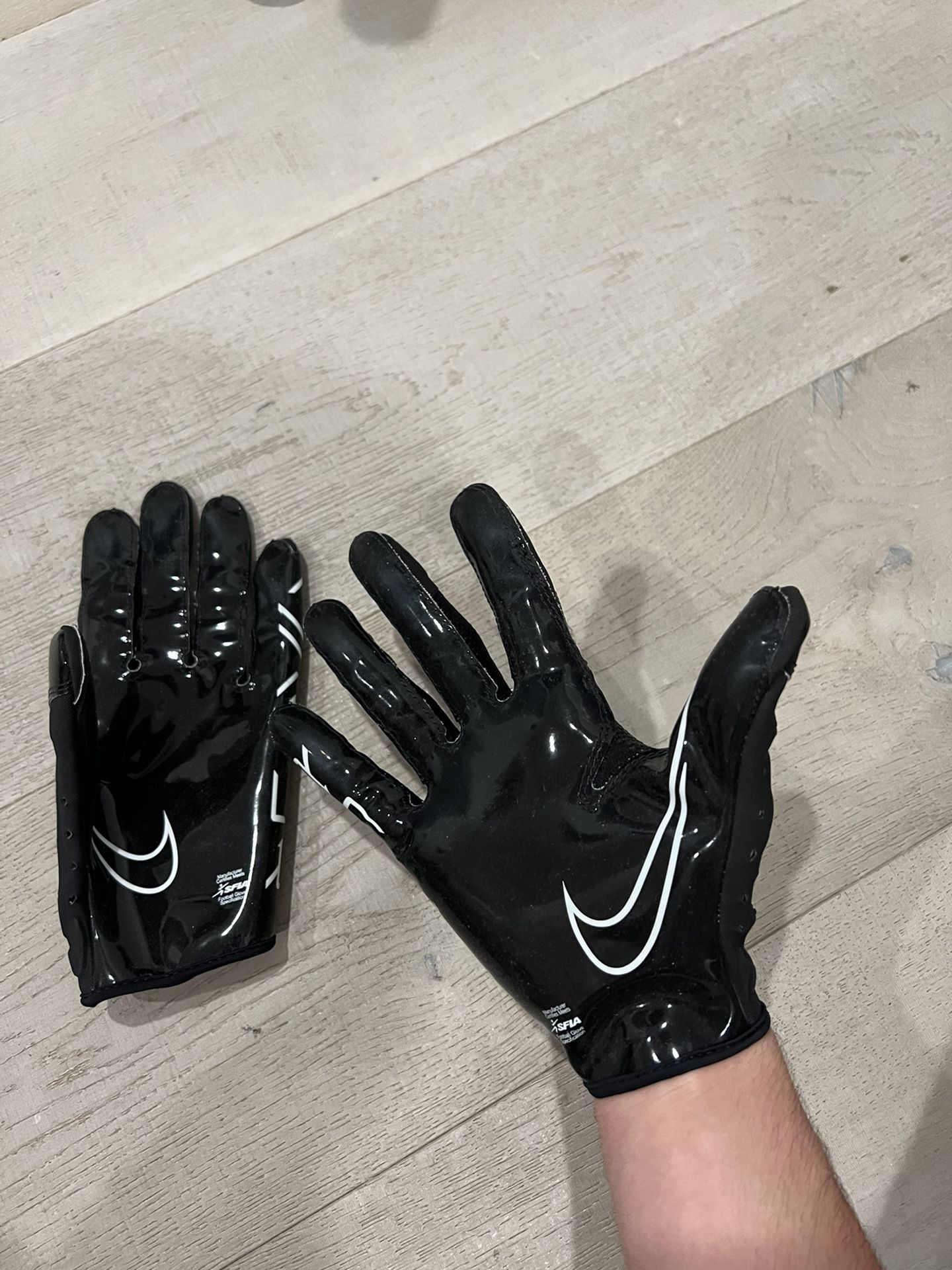 Authentic Nike vapor jet 7.0 football gloves