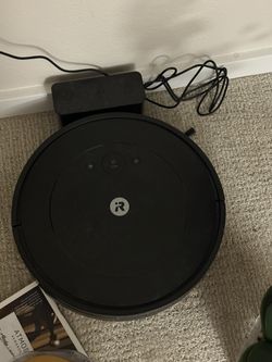 Roomba Robo Vaccum Cleaner - Good Condition