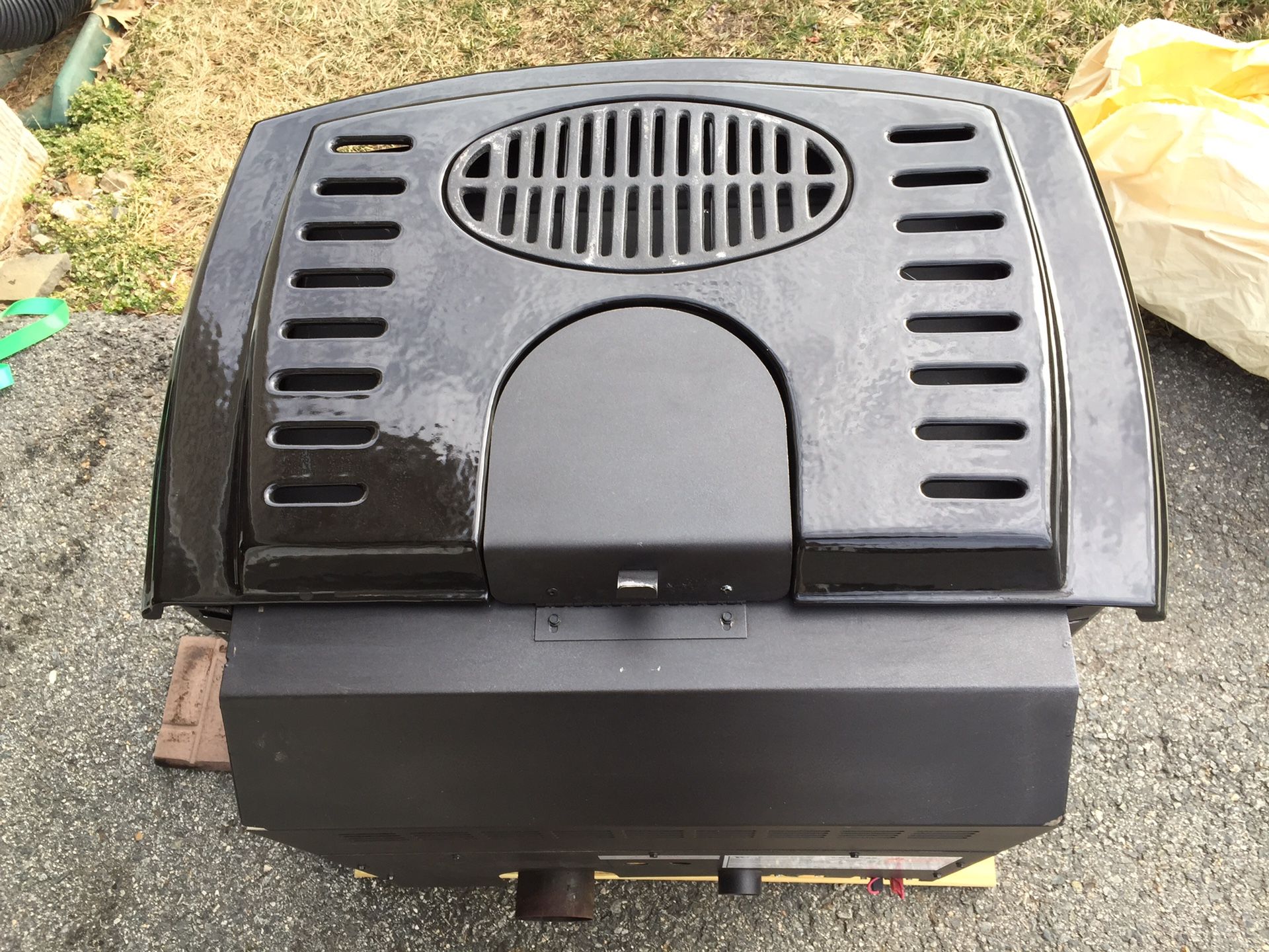 Whitfield Traditions Pellet Stove P11 / T300P for Sale in Elkton, MD