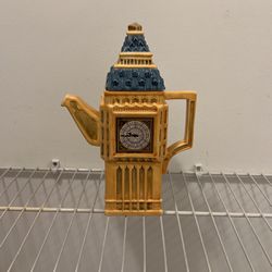 Brand New London Big Ben Tea Pot