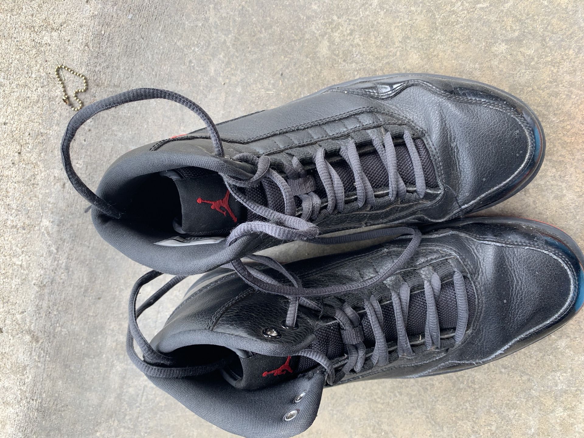 BLACK JORDANS
