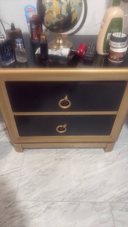 Side table nightstand