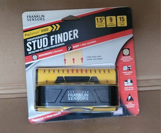 STUD FINDER