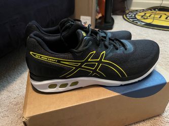 ASICS  men’s 11 like New