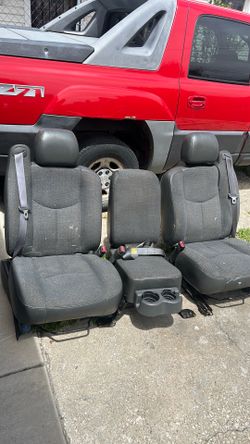 Chevy,gmc,obs,suburbang front row seats