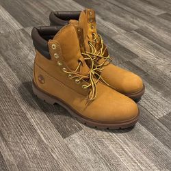 TIMBERLAND 