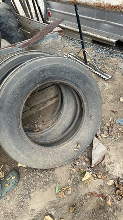 2 Tractor Tires 7.50-20SL 80 Dls For Both Never Used 