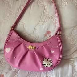 Hello kitty her-universe purse