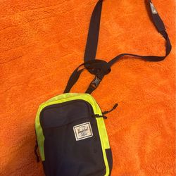 Hershel camera bag