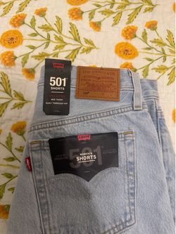 Levi’s Premium Mid Thigh 501 Jean Shorte