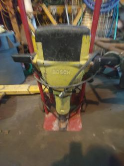 Bosch Brute 60lb. Jackhammer