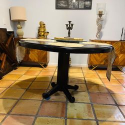 Dining table and chair set