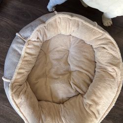 Dog Bed 