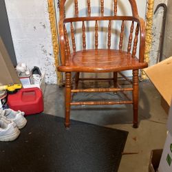Old Captain Chair 