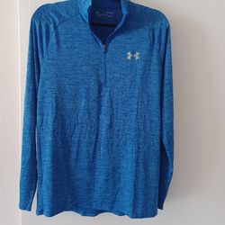 Men's Quarter Zip Athletic Shirt  (Size M)