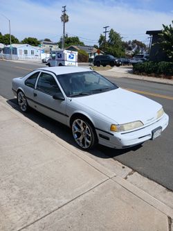 1992 Ford Thunderbird